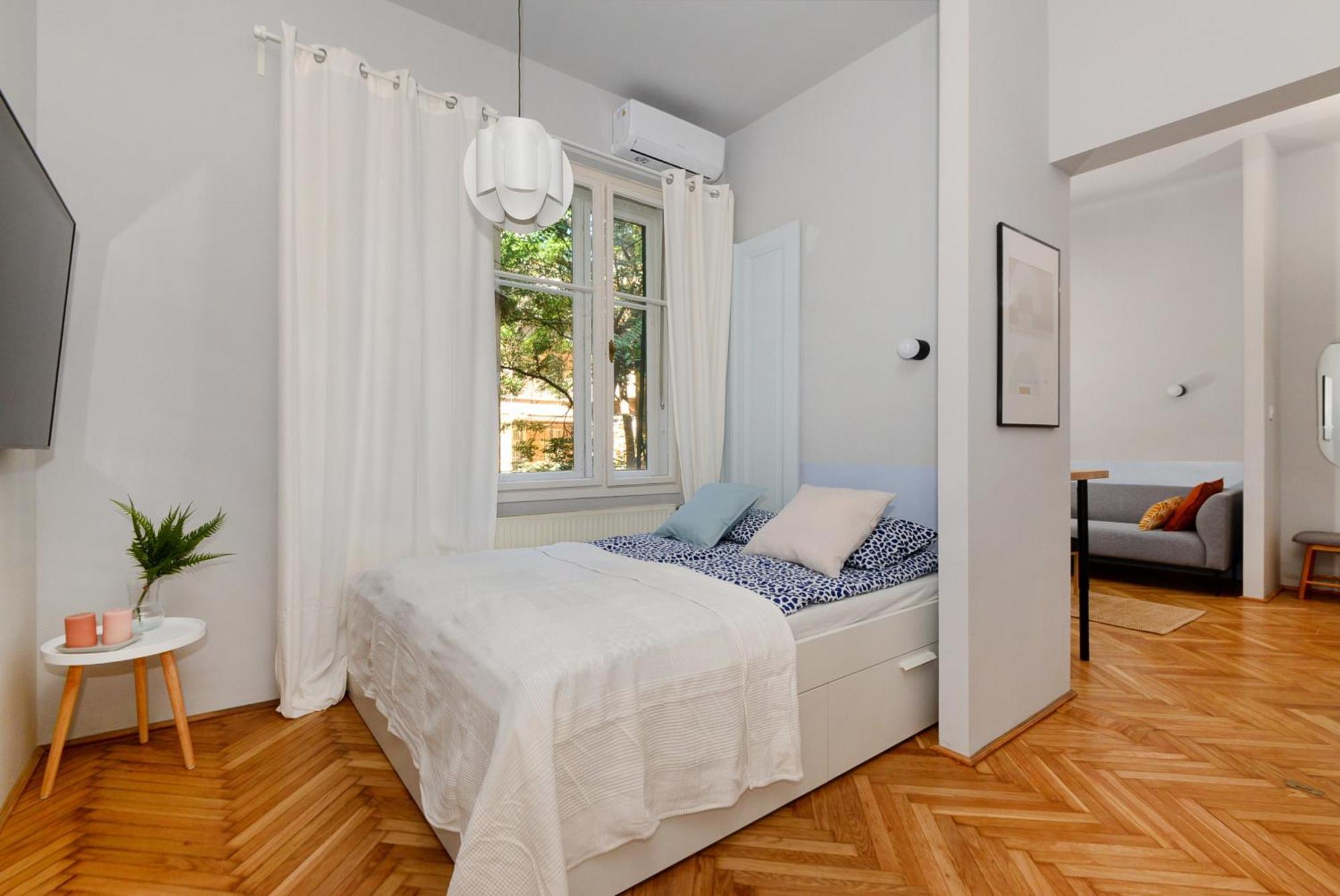 Monochrome Chic Apartments R613 布达佩斯 外观 照片